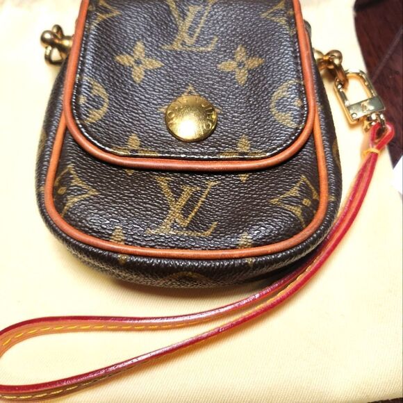 Louis Vuitton Pochette Cancun Monogram Mini Bag - Picture 5 of 16
